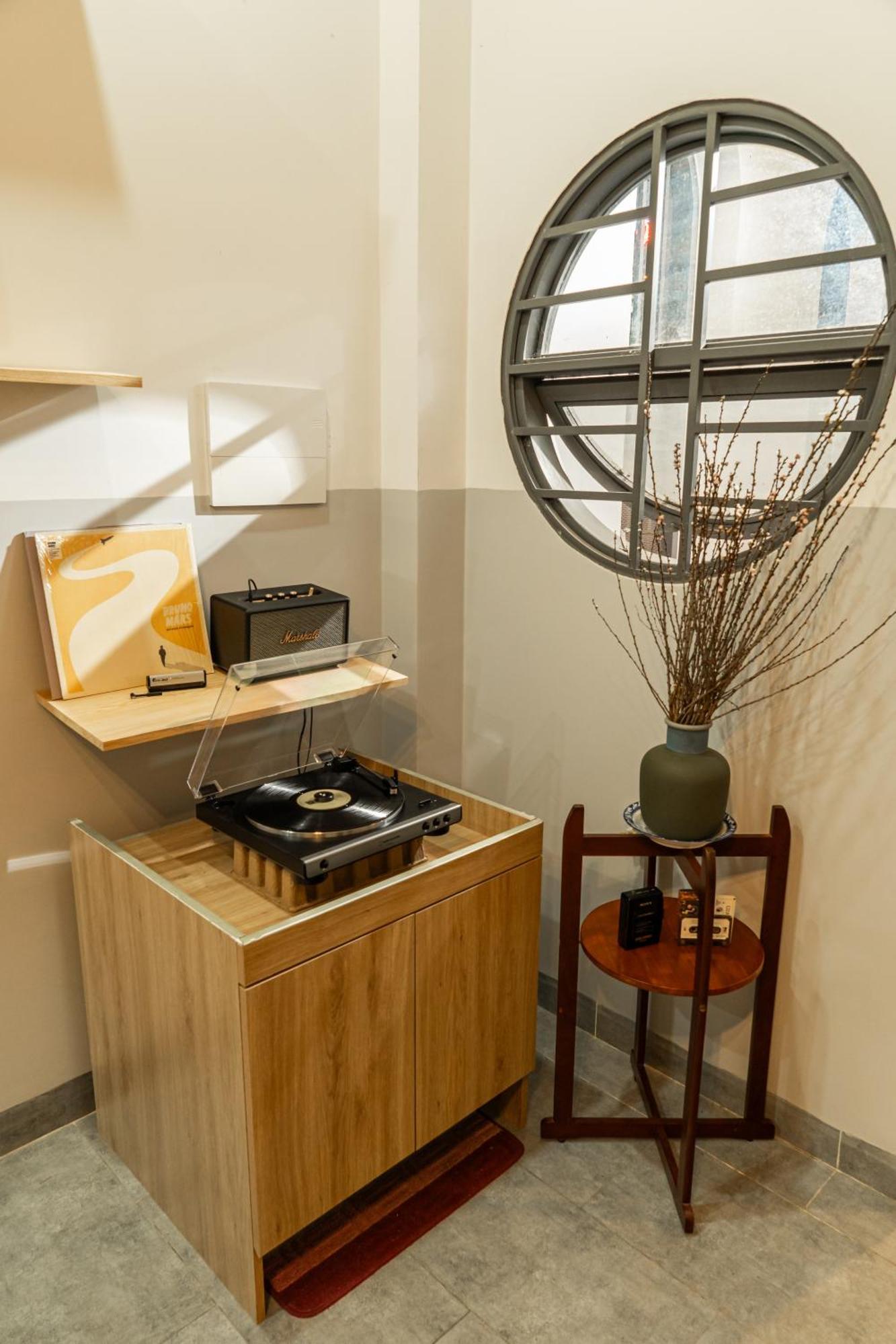 Soul Station - Studio Hotel Хошимин Экстерьер фото